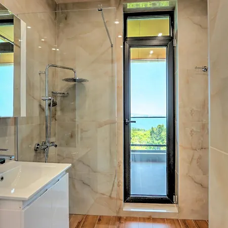 شقة Vip Sea View *